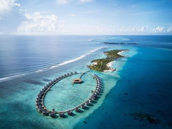 THE RITZ-CARLTON MALDIVES, FARI ISLANDS 5*